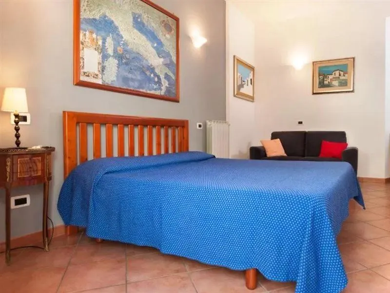 Bed & Breakfast I Re Di Roma B&B