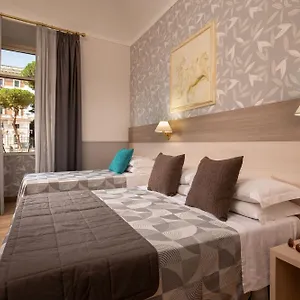 Otel Dorica, Roma