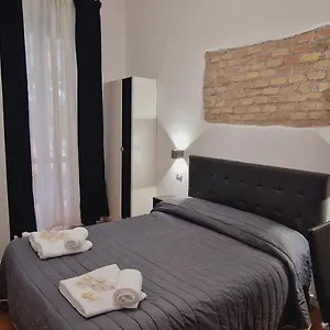 Konukevi Oasi, Roma
