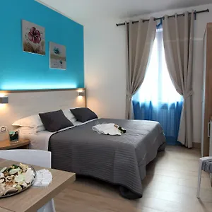 Bed & Breakfast La Casa Felice A San Pietro